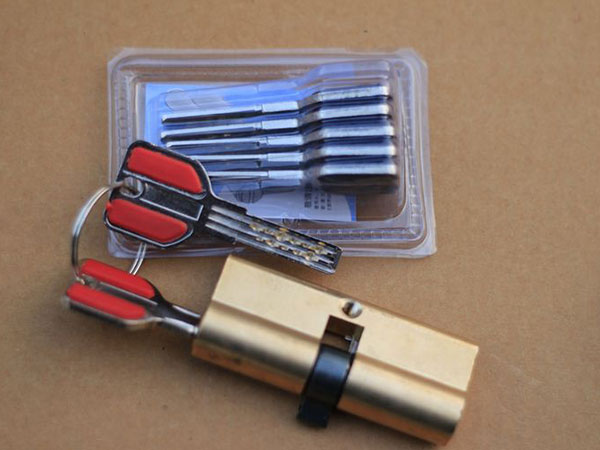 镇远24小时上门开锁公司